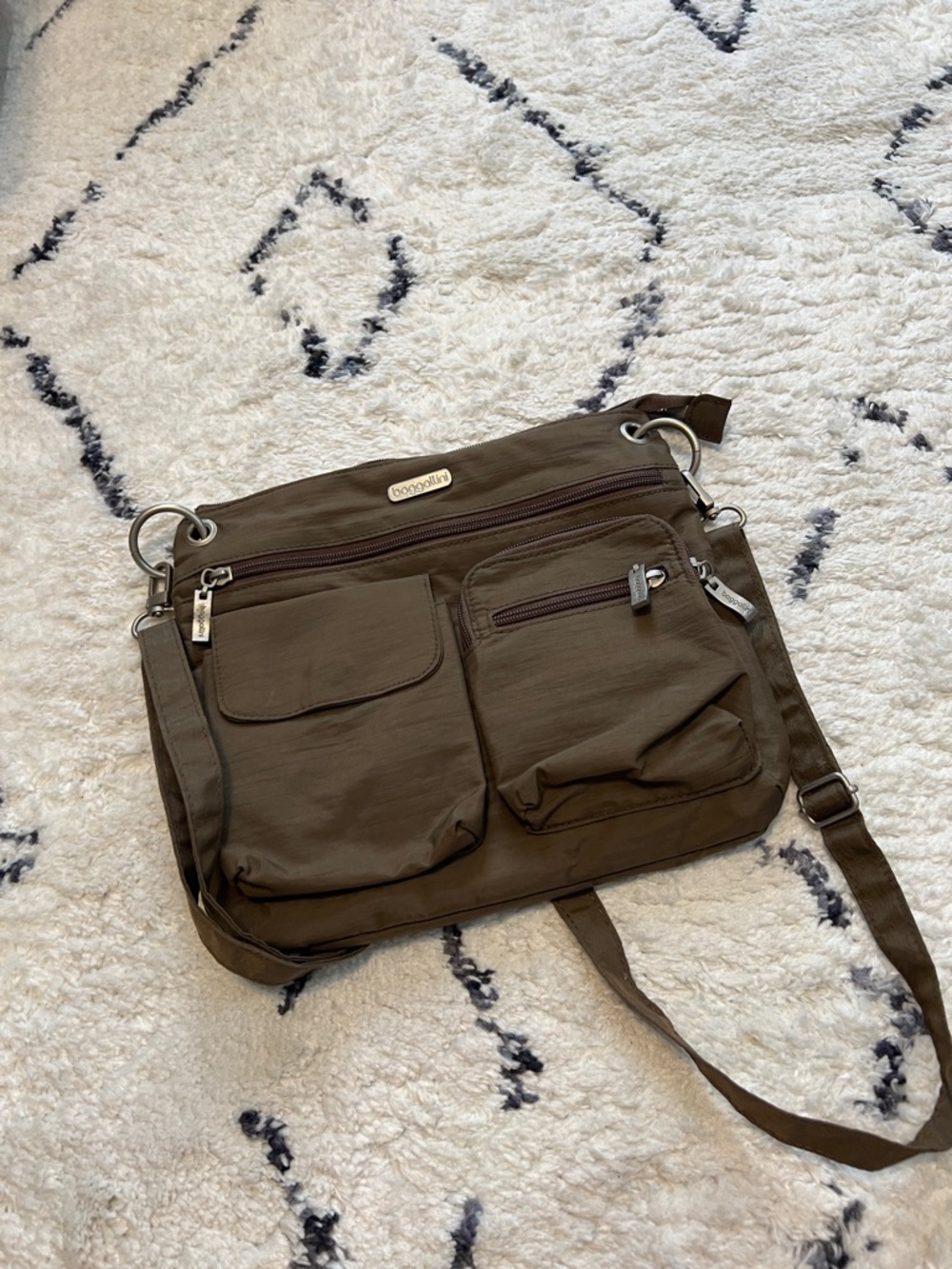 Baggallini Olive Nylon Crossbody with Multiple Front Pockets